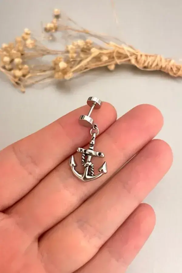 Unisex Gümüş Gotik Çapa Figürlü Sallantılı Çelik Küpe